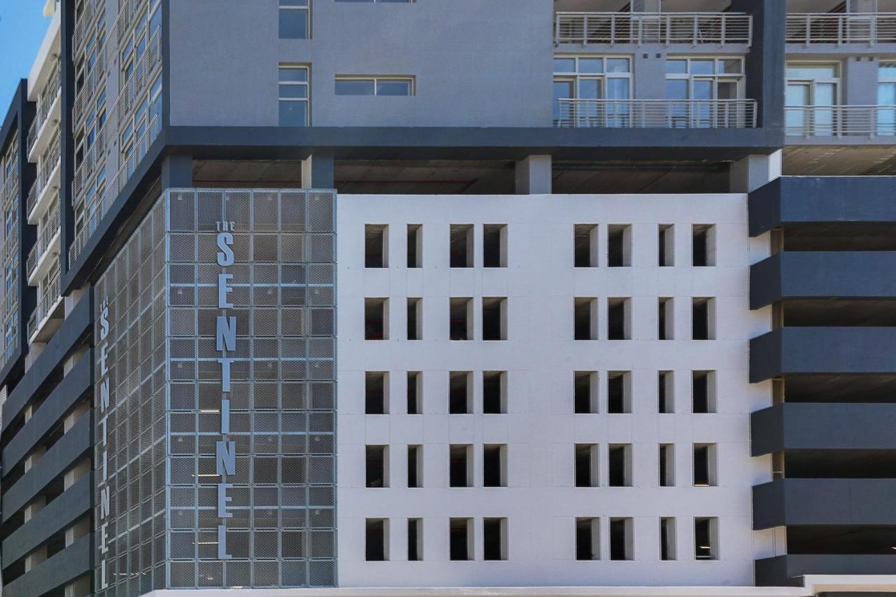 Backup-Powered Trendy City Sanctuary Κέιπ Τάουν Εξωτερικό φωτογραφία